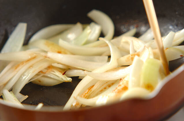 玉ネギの卵炒めの作り方の手順4