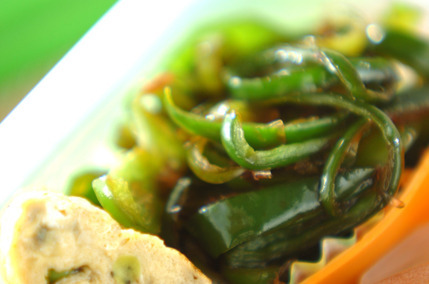 炒めピーマンのおかか和え