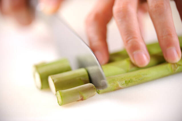 豚とアスパラの中華炒めの作り方の手順1