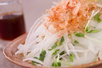 玉ネギのおかか和え