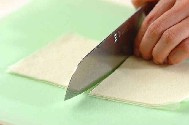 チーズミニ春巻きの作り方の手順1