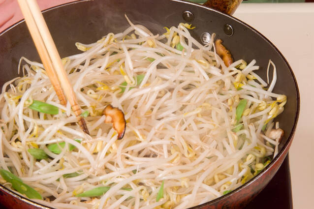 野菜のうす焼き卵巻きの作り方の手順5