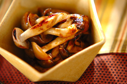 シメジのピリ辛のり和え