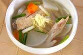 手羽と大根のスープ