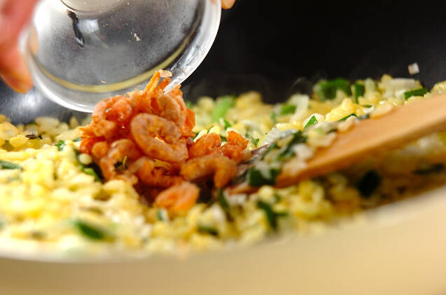 ニラチャーハンの作り方の手順4