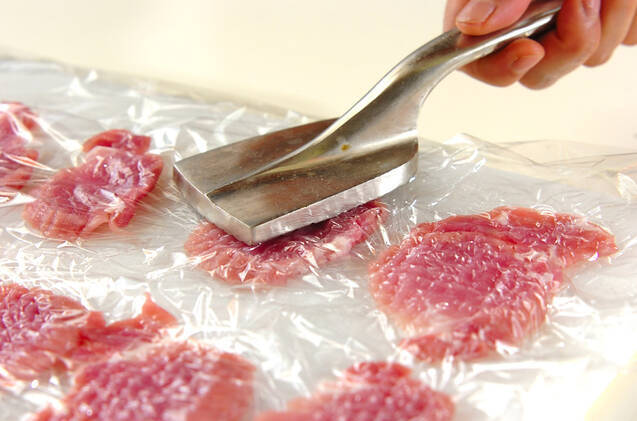 豚ヒレ肉のチーズ風味ソースカツの作り方の手順1