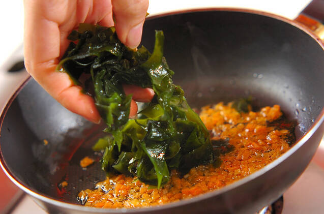ワカメの混ぜご飯の作り方の手順2