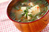 春菊と豆腐のみそ汁