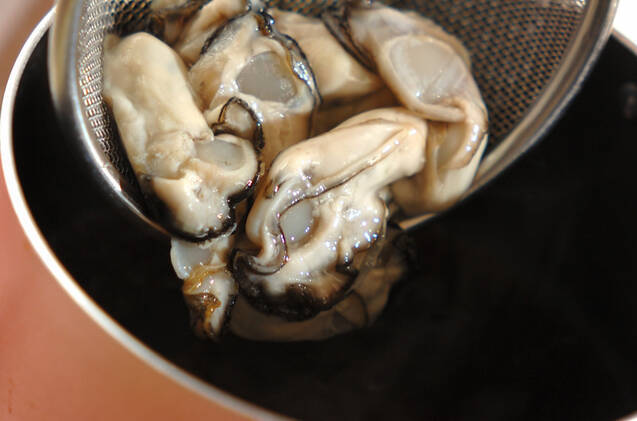 カキの炊き込みご飯の作り方の手順5