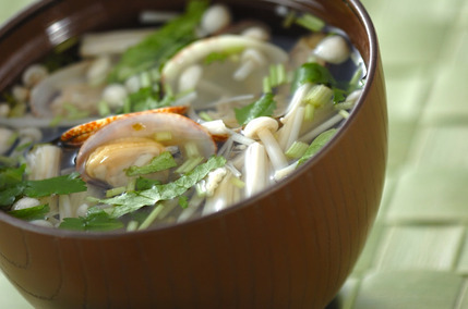 アサリとエノキのお吸い物