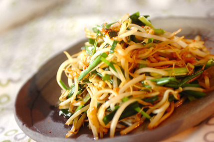 モヤシとニラのきんぴら