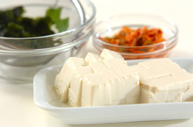 キムチと豆腐の冷スープの作り方の手順1