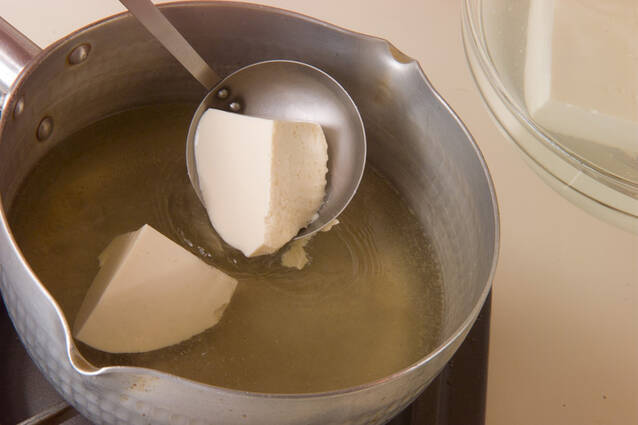 すくい豆腐のエビあんの作り方の手順1