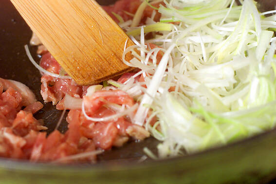 ザーサイ椒肉絲の作り方の手順7