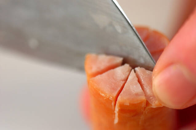 お花ソーセージの作り方の手順1