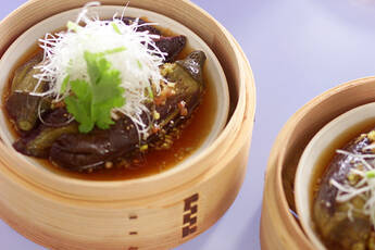 蒸しナスのネギソース