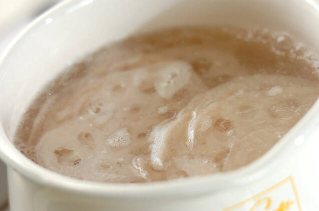 レンコンとルッコラのサラダの作り方の手順2