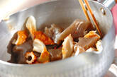 お手軽食材で！ちくわとコンニャクの煮物の作り方3