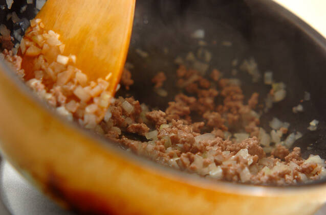 エスニックそぼろ丼の作り方の手順2