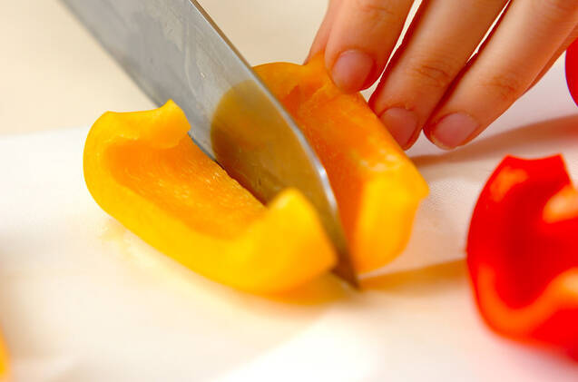 パプリカのシンプル炒めの作り方の手順1