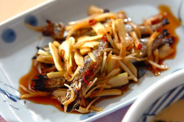 焼きシシャモの南蛮漬け