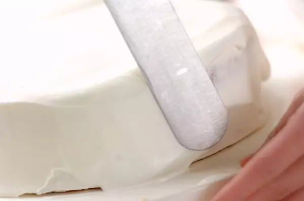 自宅で作る基本のショートケーキの作り方11