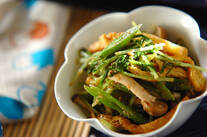 水菜とインゲンのゴマ和え