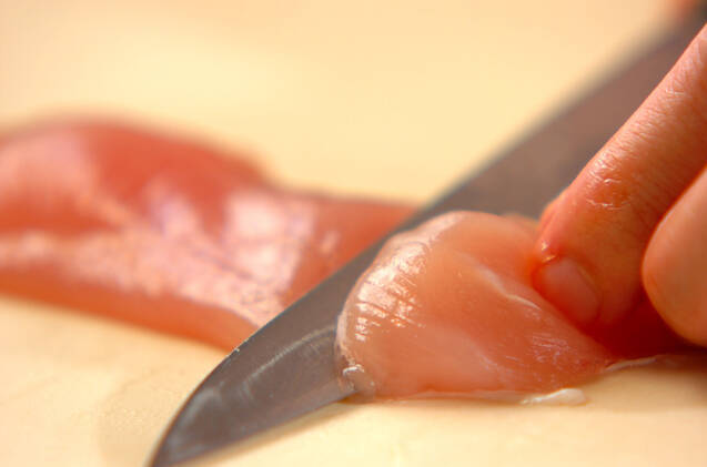 ささ身の梅しょうゆ焼きの作り方の手順1