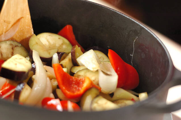 マグロと野菜のトマト煮の作り方の手順8