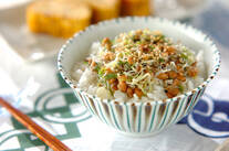 納豆とジャコのせご飯