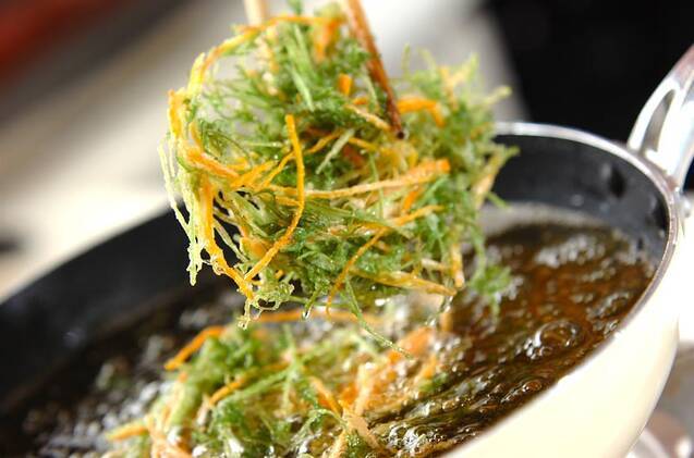 サクサク！ニンジン葉のかき揚げの作り方の手順4