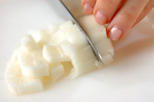 長芋のミルクスープの作り方の手順1