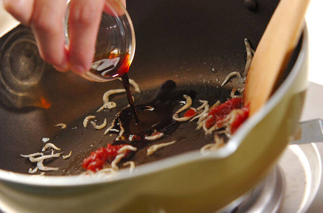 梅とジャコの混ぜご飯の作り方の手順2