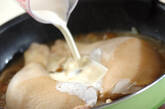 鶏とキノコのフリカッセの作り方4
