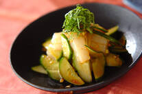 イカのピリ辛刺身