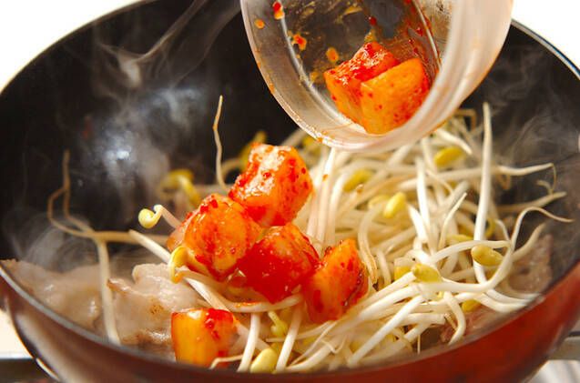 豚肉とアサリのカクテキ丼の作り方の手順4