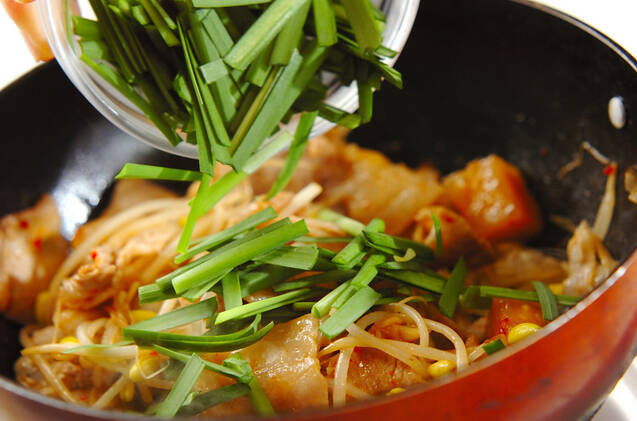 豚肉とアサリのカクテキ丼の作り方の手順5