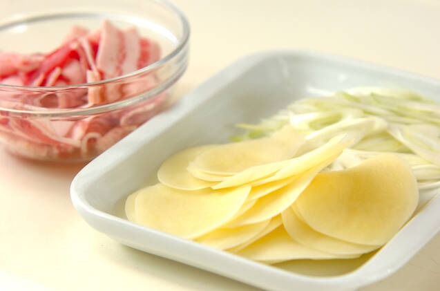 豚肉とジャガイモのペタンコ焼きの作り方の手順1