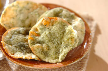 餃子の皮の磯揚げ