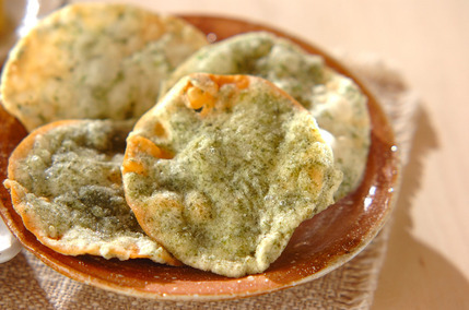 餃子の皮の磯揚げ