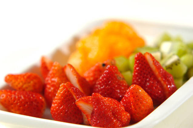 フルーツサラダの作り方の手順1