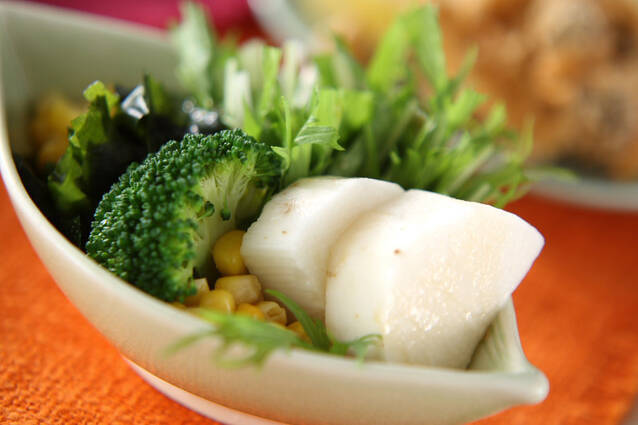 長芋とワカメのサラダ