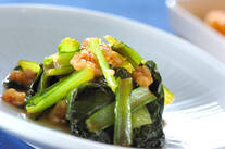 小松菜のラー油炒め