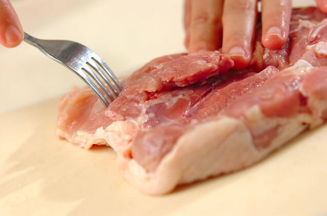 チキンのハーブ焼きの作り方の手順1