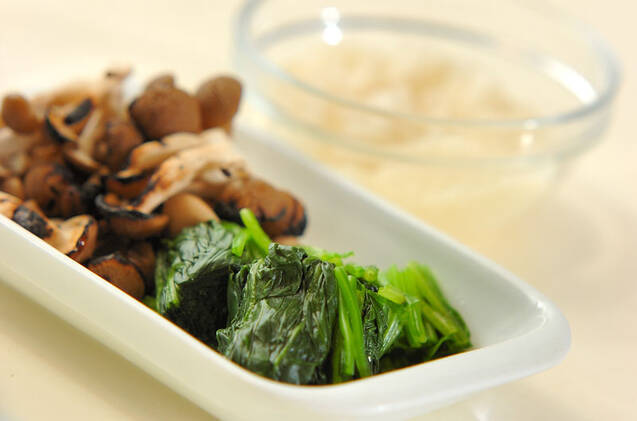 ホウレン草とジャコのおろし和えの作り方の手順1