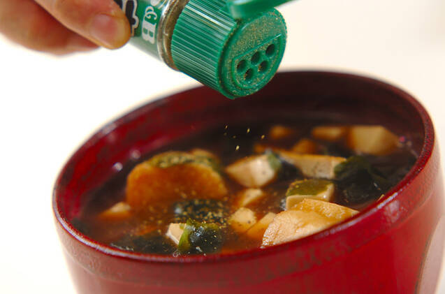 豆腐と麩の赤だしの作り方の手順5