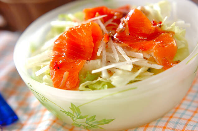 サーモンのサラダ