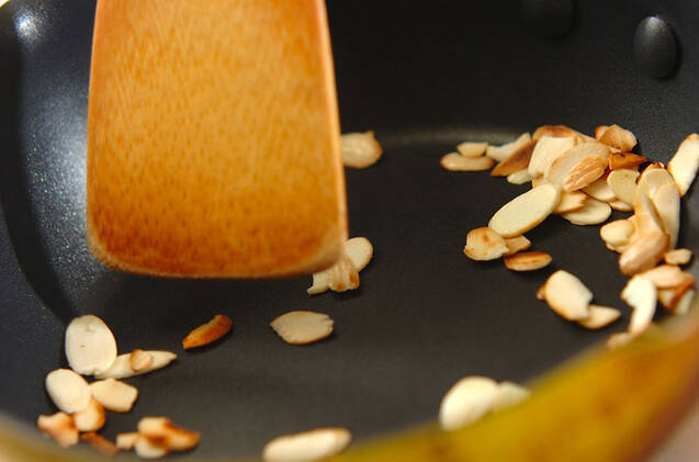 プルーン入りグリーンサラダの作り方の手順4