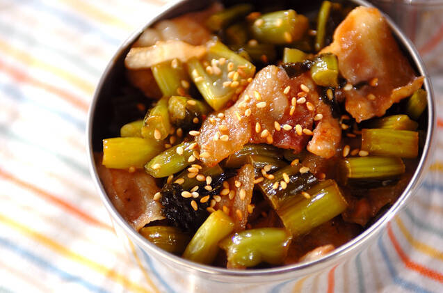 豚肉と野沢菜炒め丼