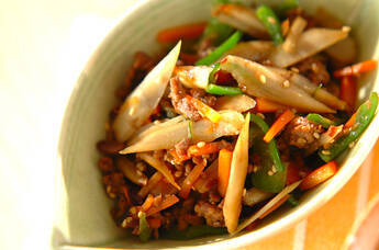 ひき肉入りゴボウきんぴら